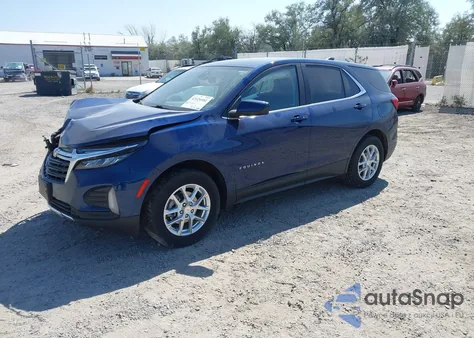 2022 Chevrolet Equinox Awd Lt z USA, uszkodzony, nr VIN 3GNAXUEVXNL161128